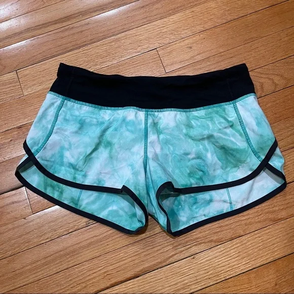 Lululemon Run Speed Athletic Shorts Space Dye White Blue Tropics Women’s Size 6